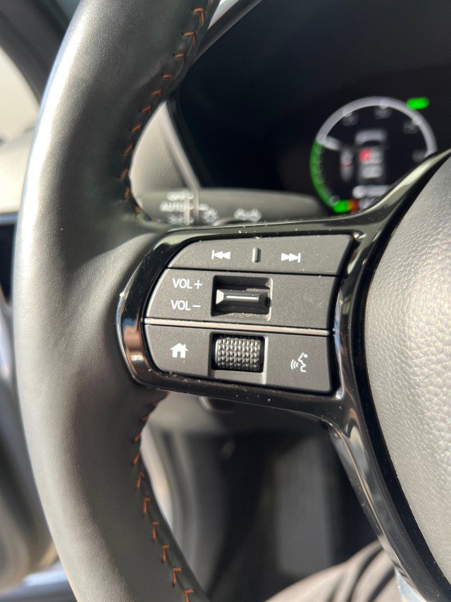 Used 2024 Honda CR-V Sport Touring image 28