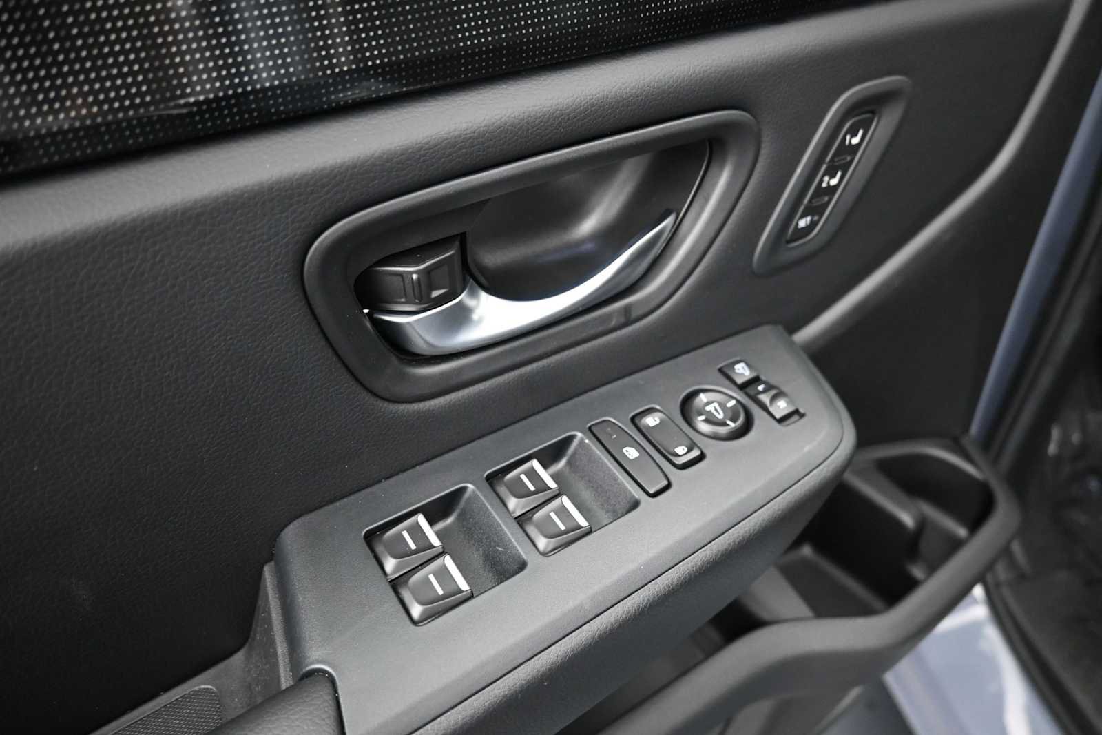 Used 2024 Honda Pilot Elite image 9