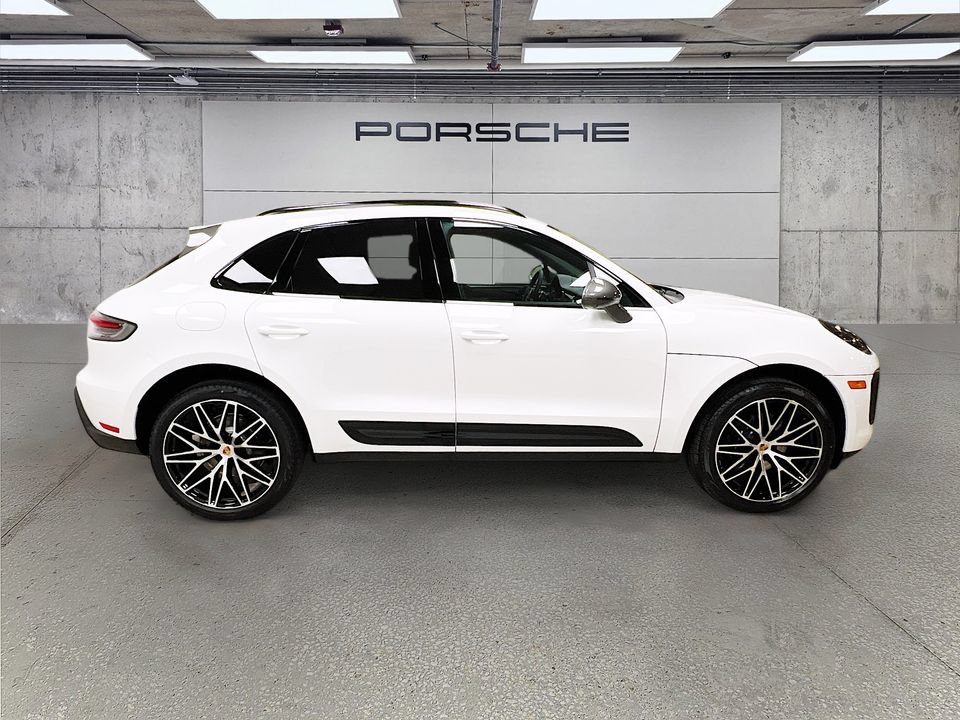 New 2026 Porsche Macan Turbo AWD/4WD image 8