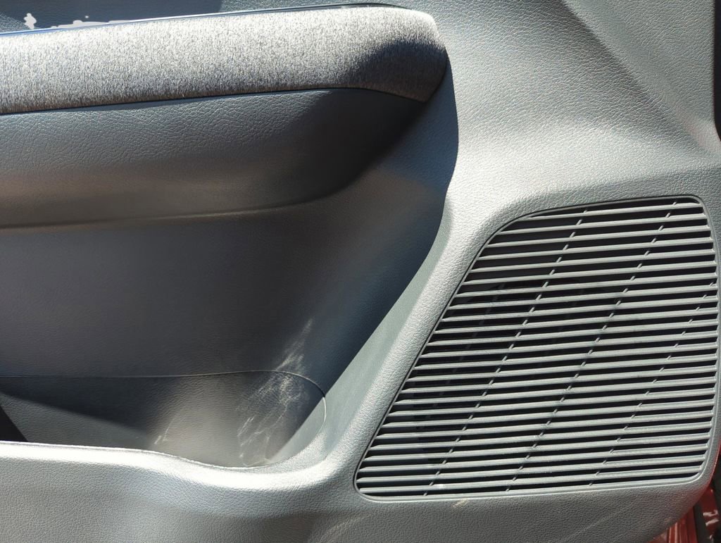 New 2026 Nissan Kicks SV image 34