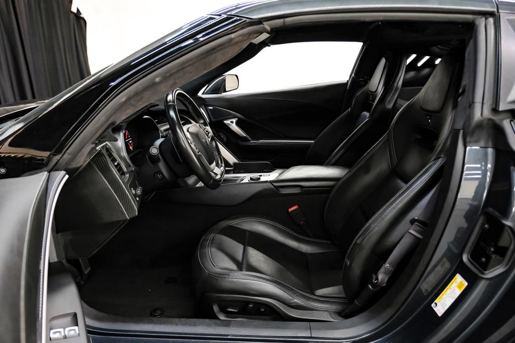 Used 2017 Chevrolet Corvette Grand Sport RWD image 5