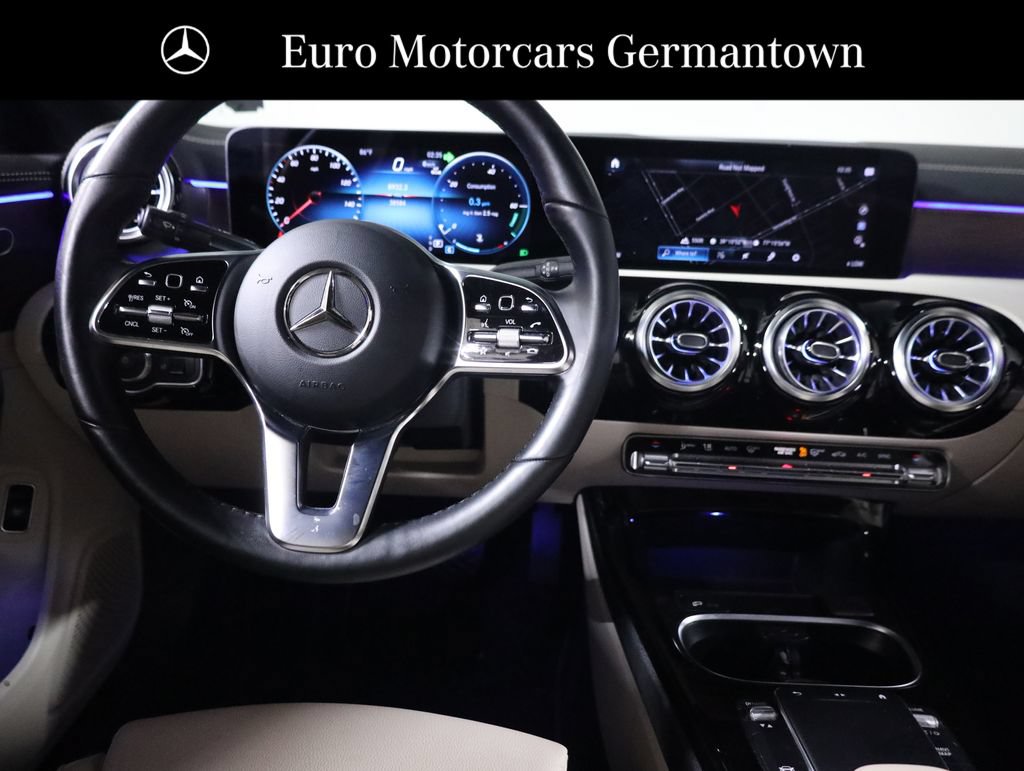 Used 2023 Mercedes-Benz CLA 250 4MATIC image 58