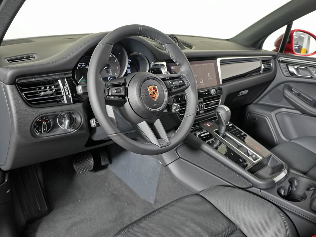 New 2026 Porsche Macan S AWD/4WD image 4
