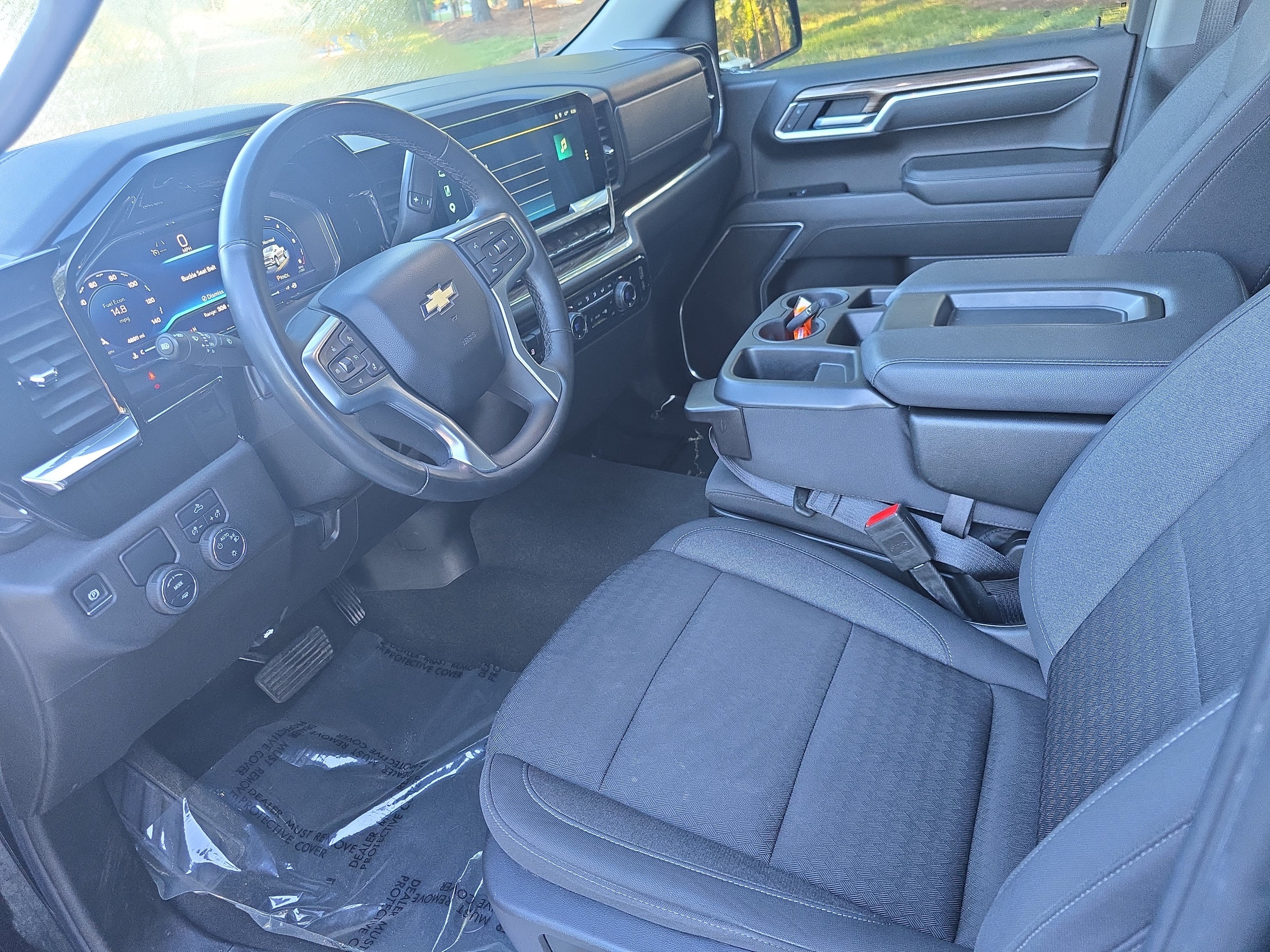 Used 2025 Chevrolet Silverado 1500 LT RWD image 15
