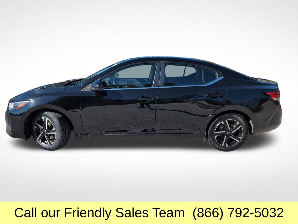 Used 2024 Nissan Sentra SV FWD image 2