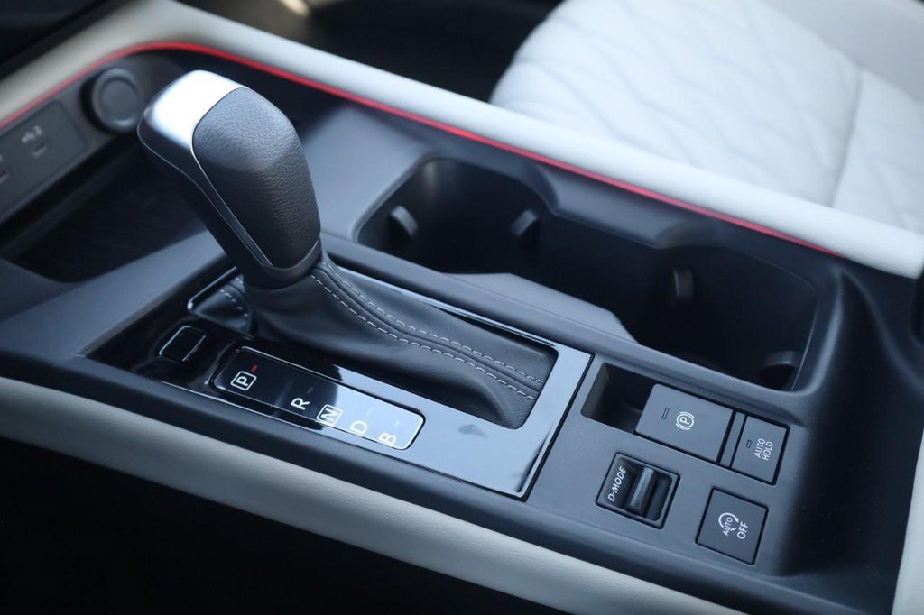 New 2026 Nissan Sentra SL w/ Floor Mat Package FWD image 18