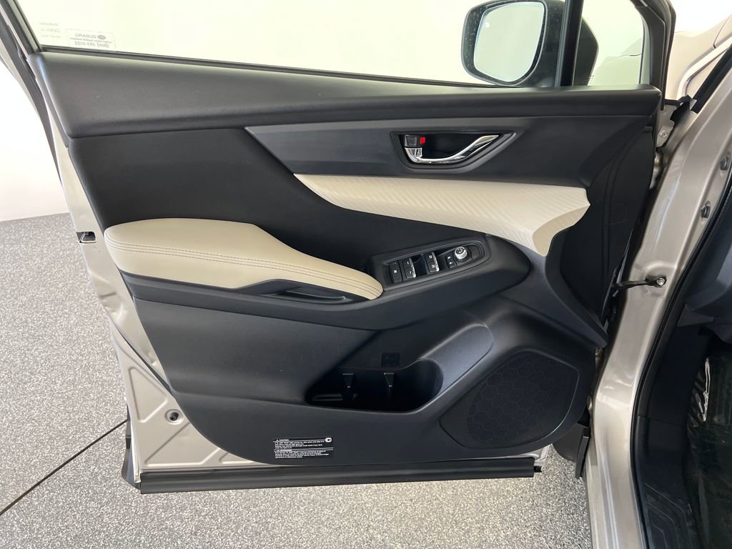 Used 2019 Subaru Ascent Premium AWD/4WD image 12