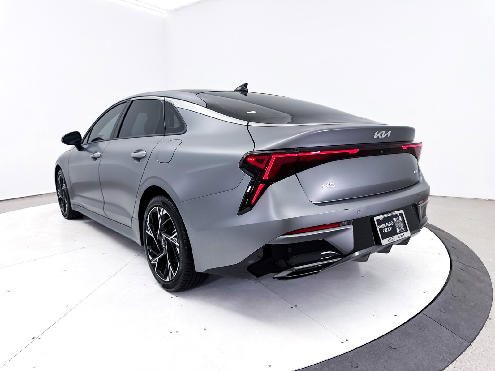 Used 2025 Kia K5 GT-Line w/ GT-Line Premium Package image 18