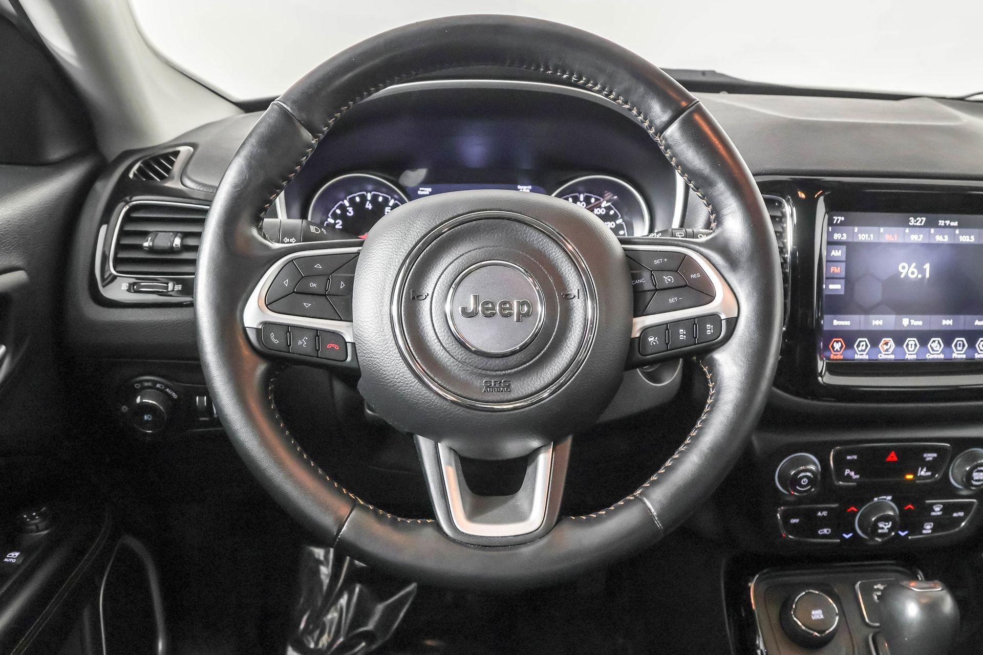 Used 2021 Jeep Compass Limited w/ Trailer Tow Group image 27