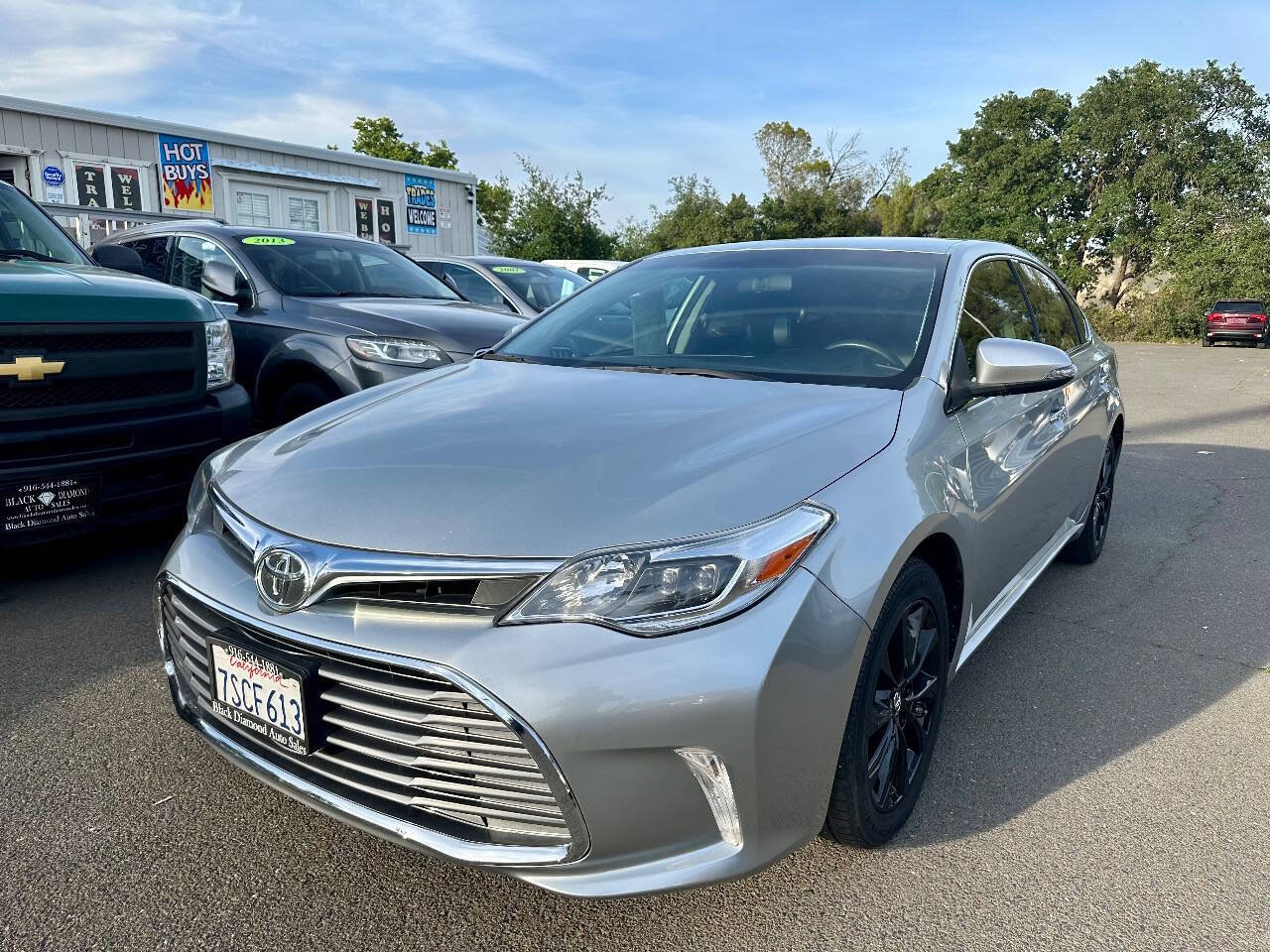 Used 2016 Toyota Avalon XLE FWD image 4