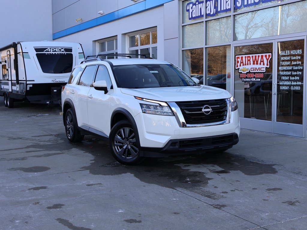 Used 2022 Nissan Pathfinder SV image 38