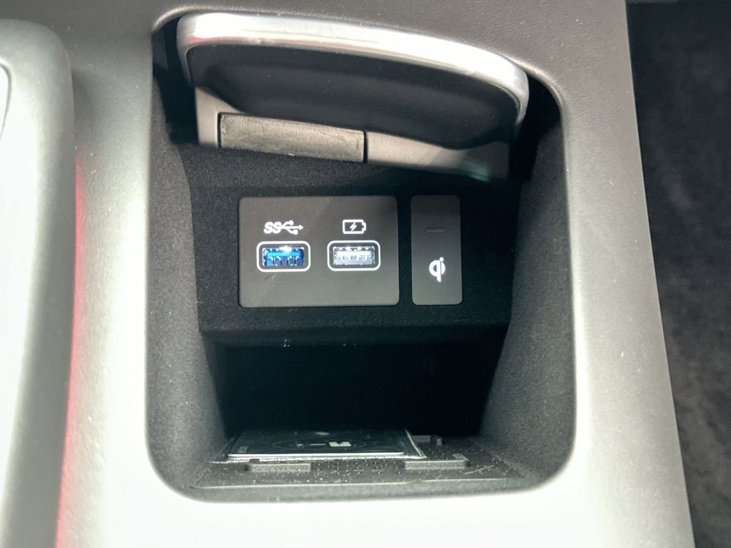 Used 2025 Genesis GV70 3.5T Sport w/ Sport Advanced Package image 30