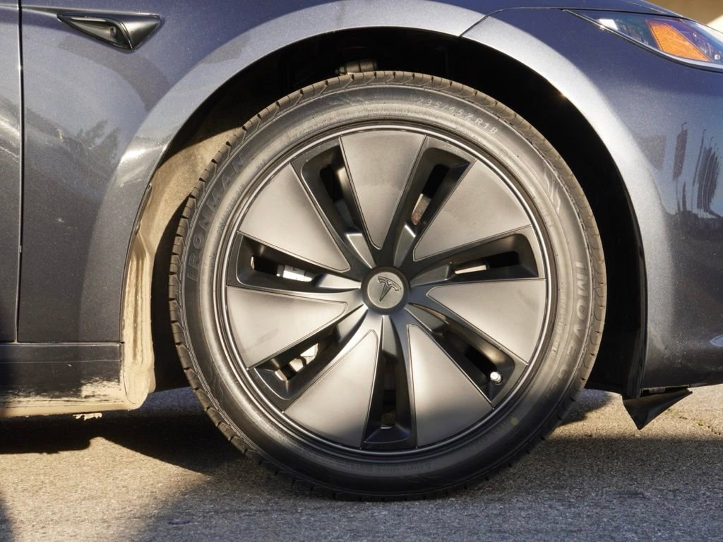 Used 2024 Tesla Model 3 Standard Range image 8