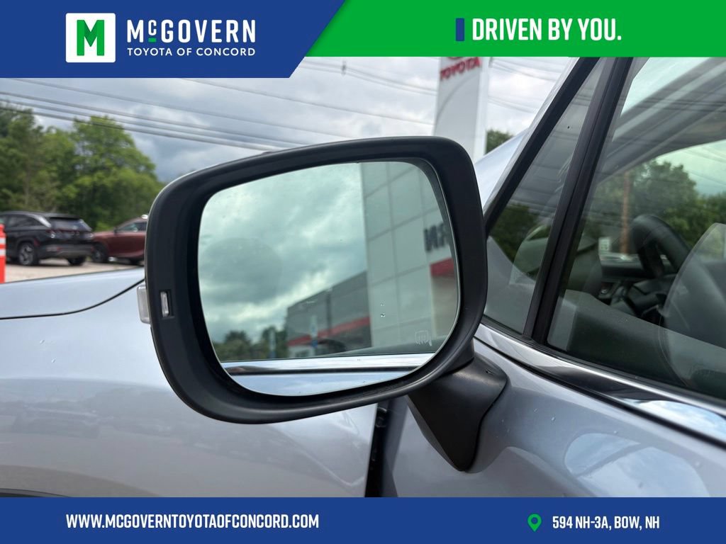 Used 2024 Subaru Forester Limited AWD/4WD image 17
