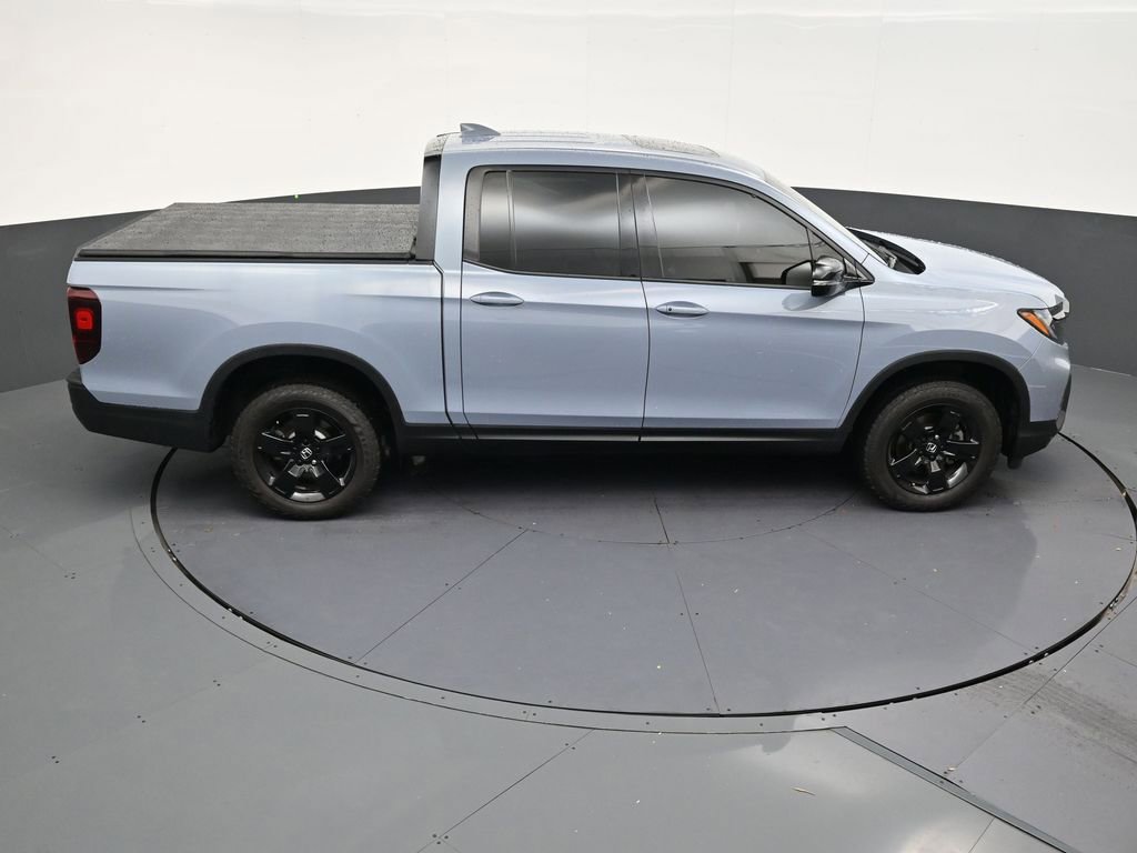 Used 2025 Honda Ridgeline Black Edition image 18