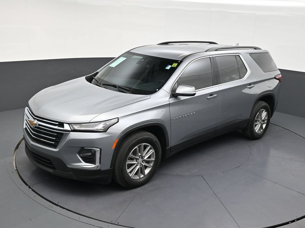 Used 2024 Chevrolet Traverse LT FWD image 12