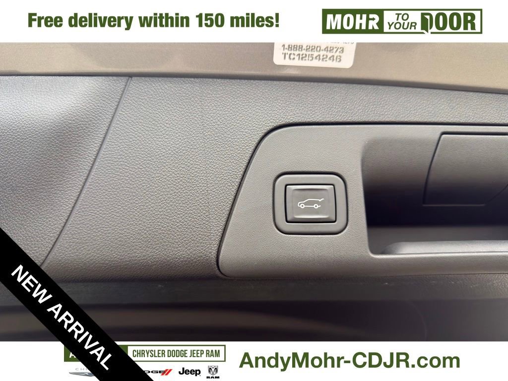 Used 2024 Buick Envision Avenir image 35