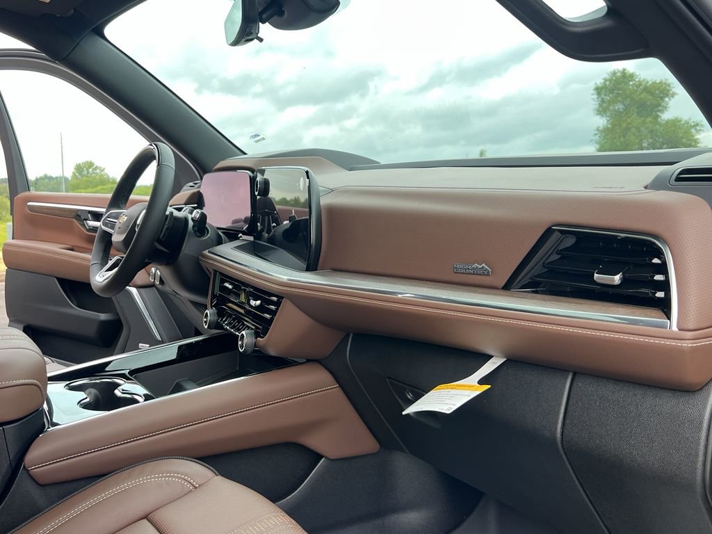 New 2025 Chevrolet Tahoe High Country image 35