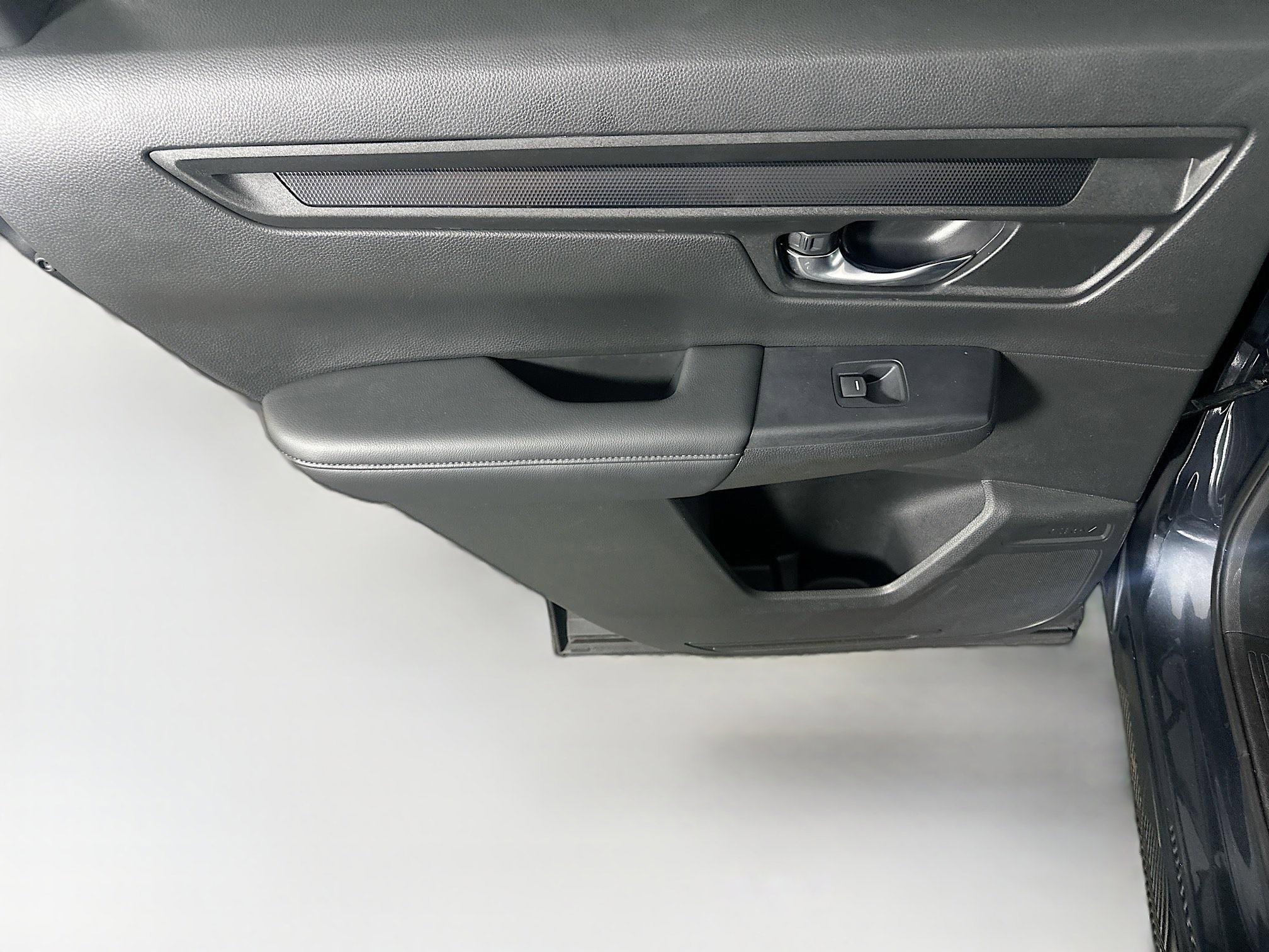 Used 2024 Honda CR-V EX image 25