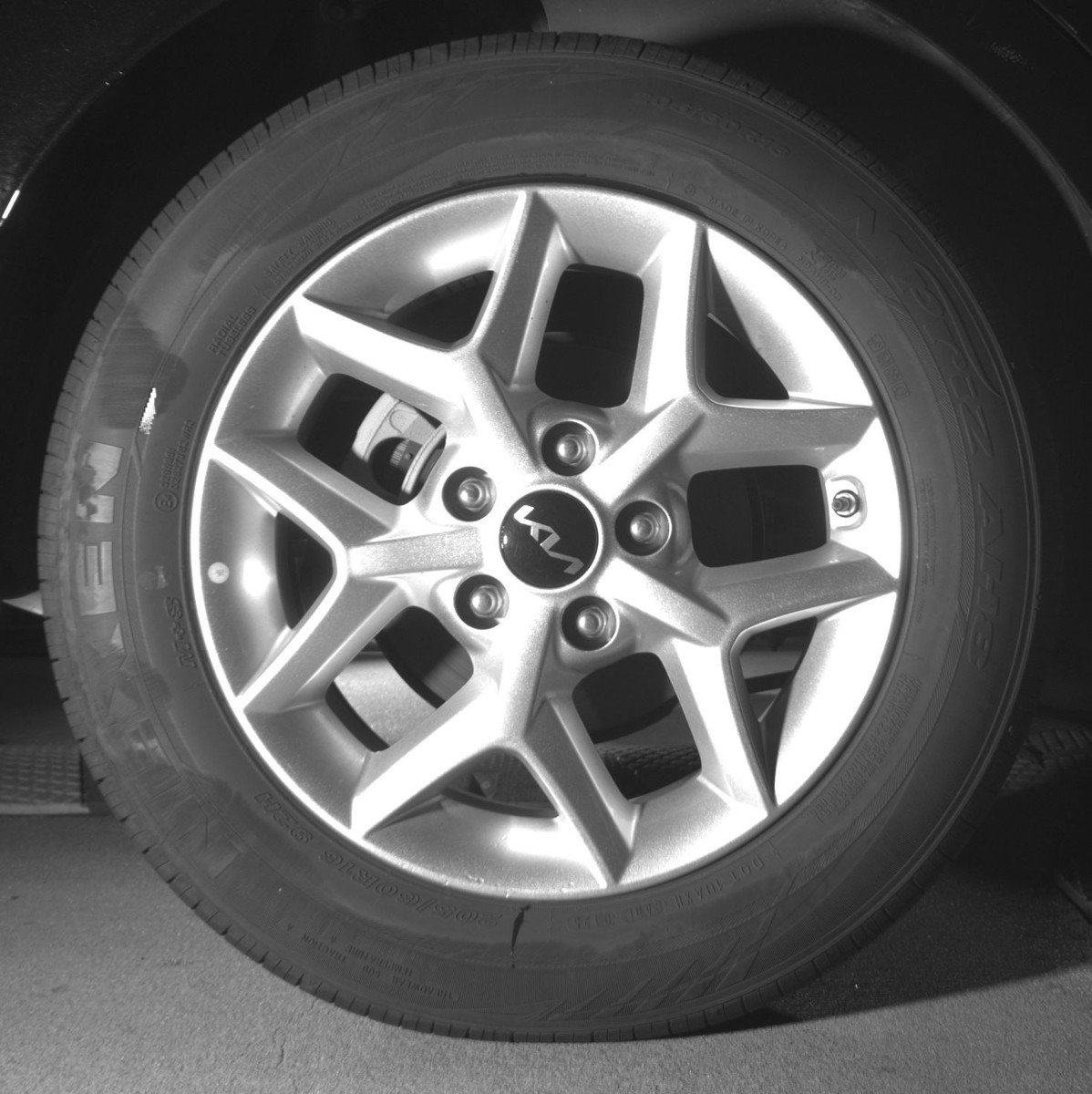 Used 2025 Kia Soul LX w/ LX Technology Package image 15