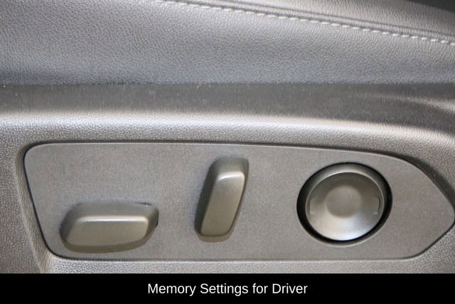 Used 2024 Chevrolet Tahoe LT w/ Luxury Package image 23