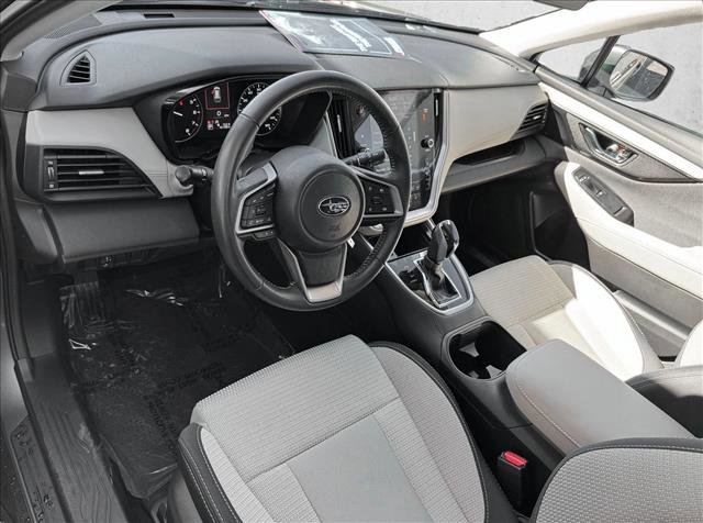 Used 2025 Subaru Outback Premium w/ Popular Package #1A image 11