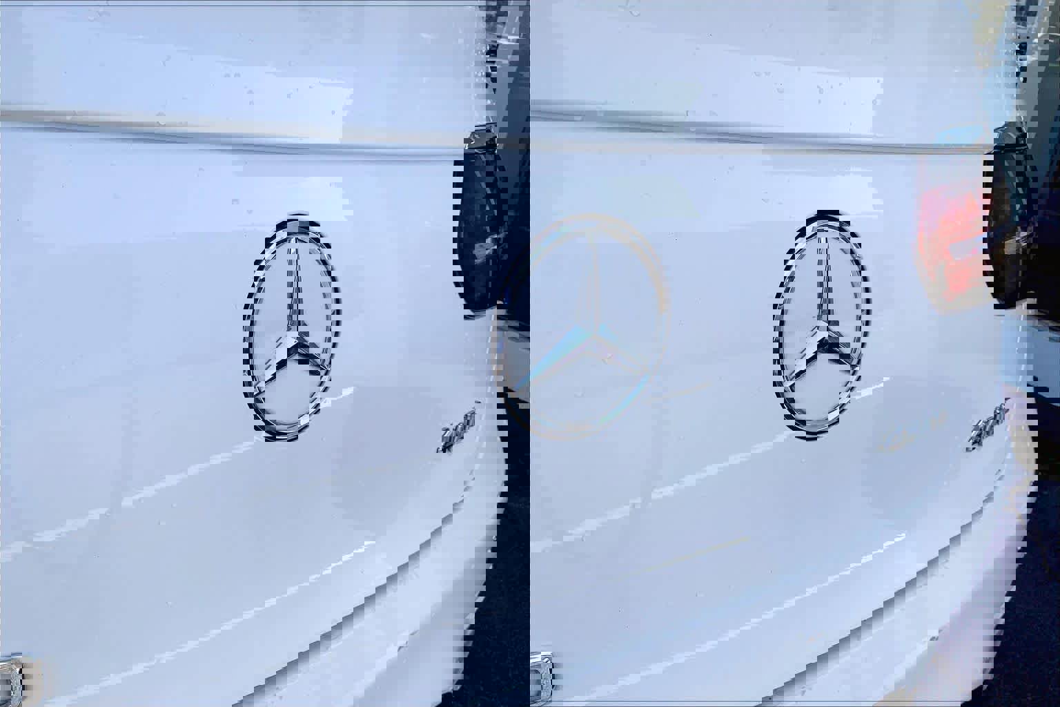 Used 2017 Mercedes-Benz GLC 300 4MATIC Coupe image 30