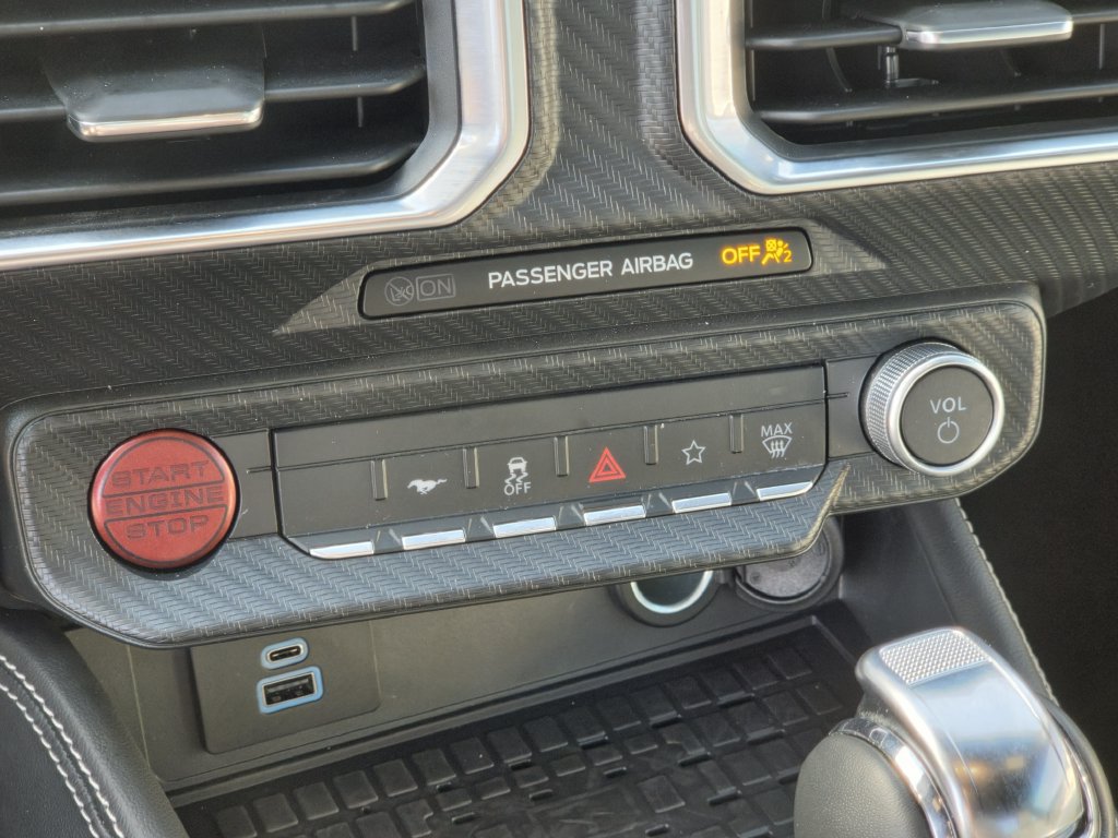Used 2024 Ford Mustang GT Premium RWD image 19