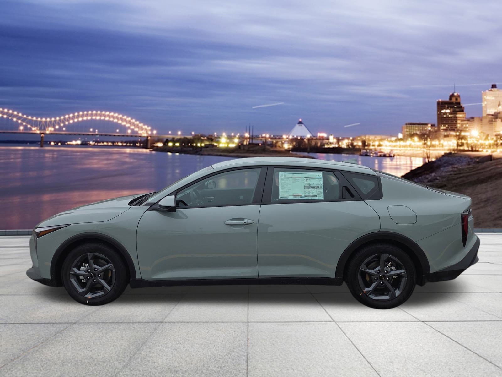 New 2025 Kia K4 LXS image 2