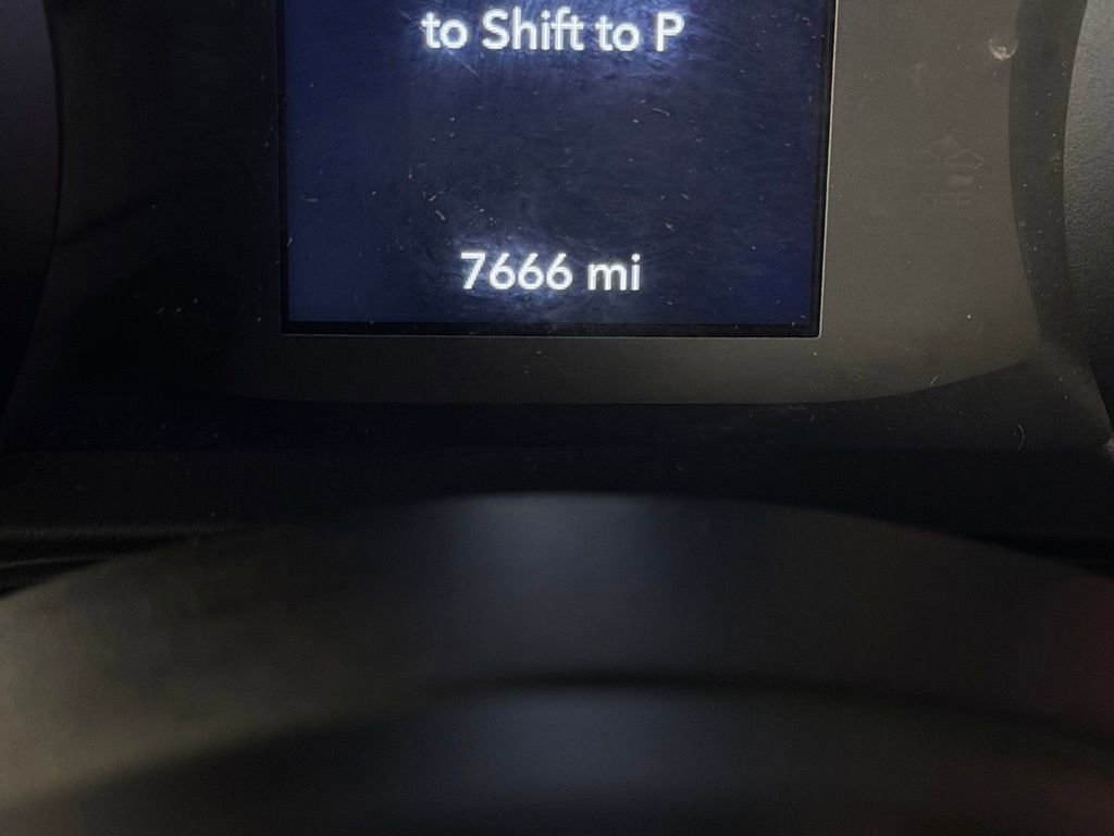 Used 2025 Jeep Wrangler Sport image 18