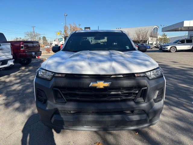 Used 2023 Chevrolet Colorado W/T image 3
