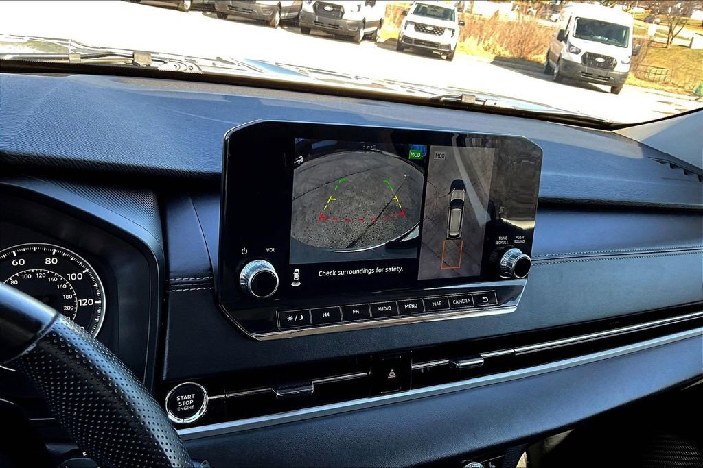 Used 2024 Mitsubishi Outlander SE image 15