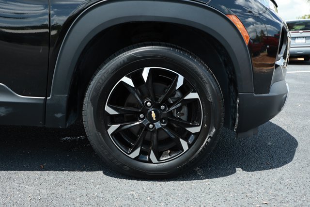 Used 2022 Chevrolet TrailBlazer LT AWD/4WD image 5