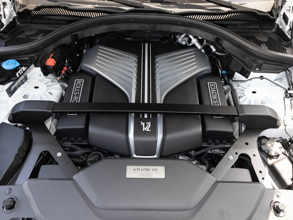New 2027 Rolls-Royce Cullinan Black Badge AWD/4WD image 93