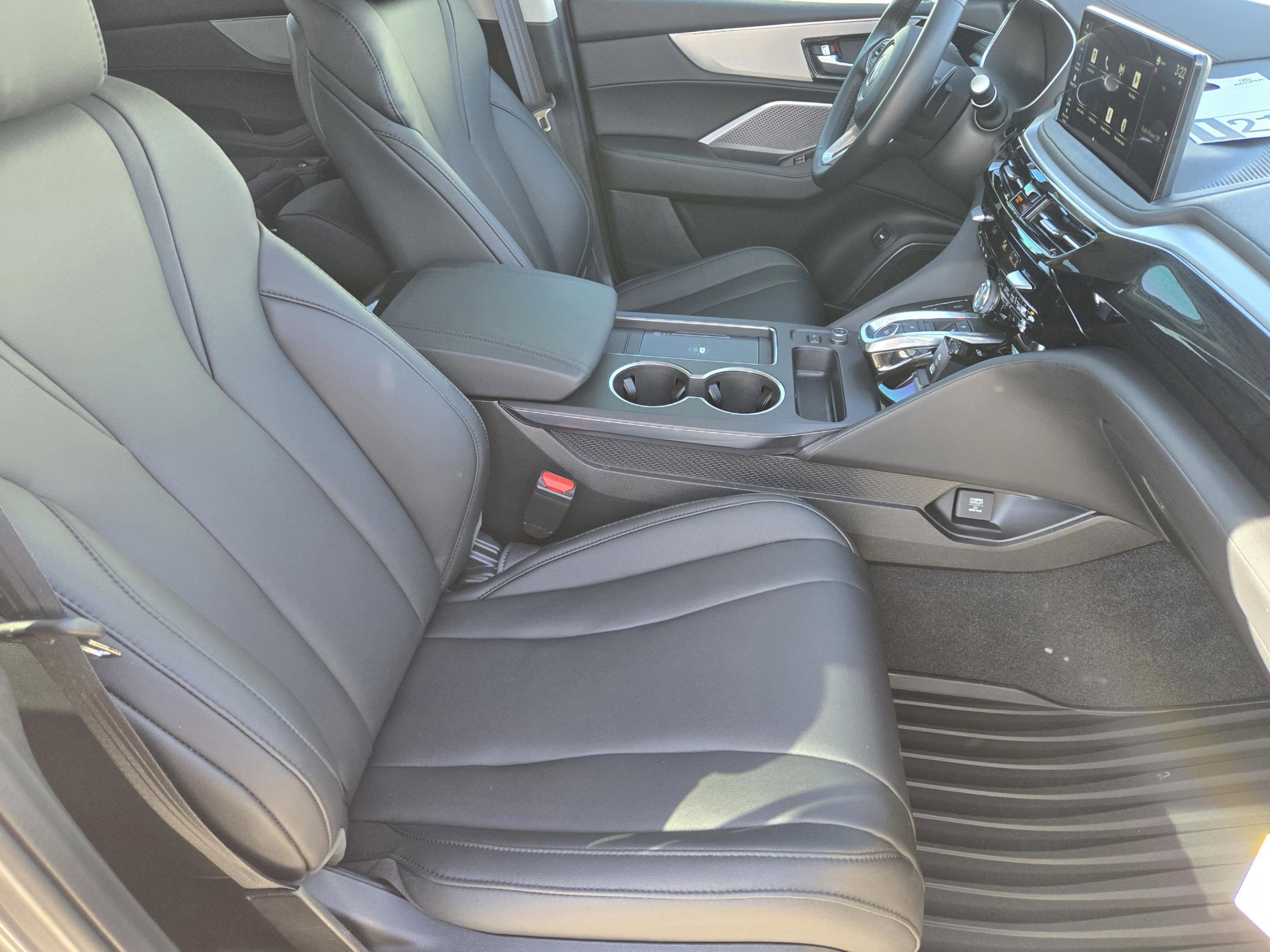 Used 2026 Acura MDX SH-AWD image 10