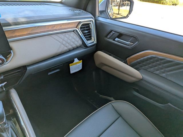 New 2026 GMC Canyon Denali image 17