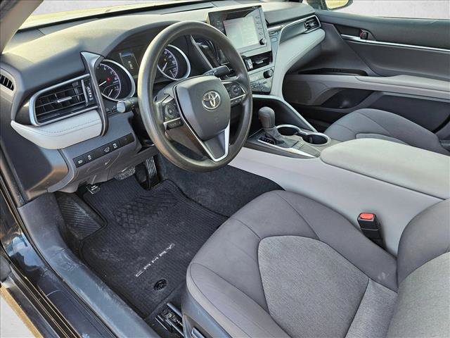Used 2022 Toyota Camry LE image 9