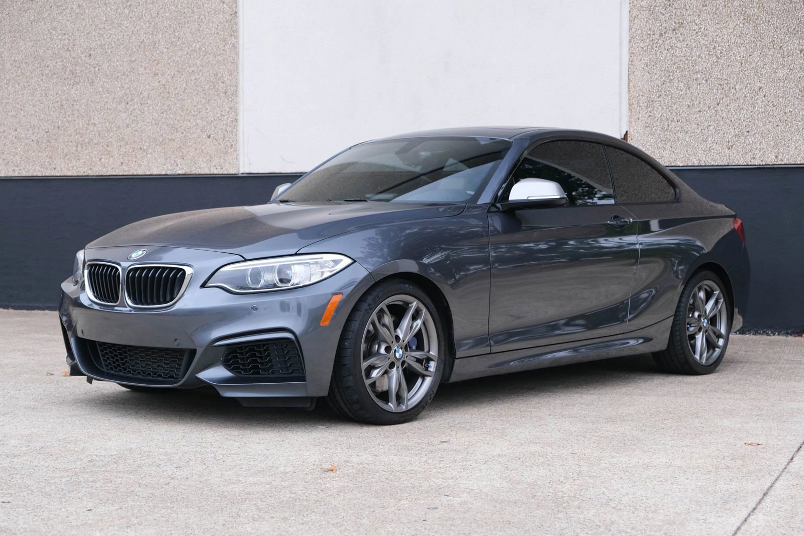 Used 2015 BMW M235i Coupe image 5