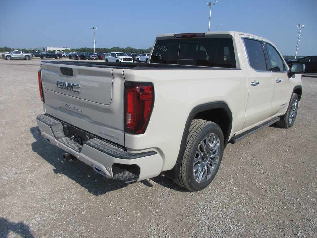 New 2026 GMC Sierra 1500 Denali Ultimate AWD/4WD image 4
