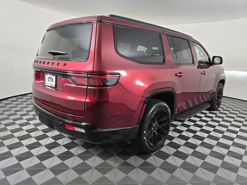 New 2025 Jeep Wagoneer Series II w/ HD Trailer Tow Package image 4