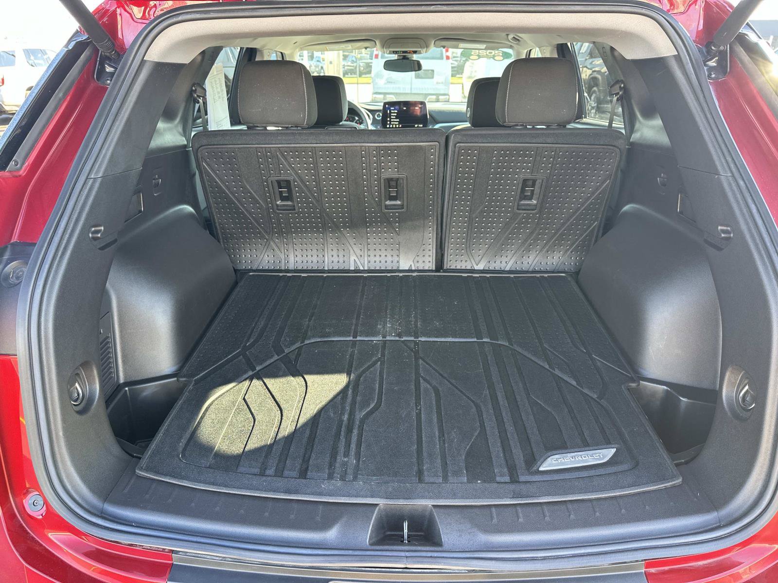 Certified 2025 Chevrolet Blazer LT w/ Convenience Package FWD image 9