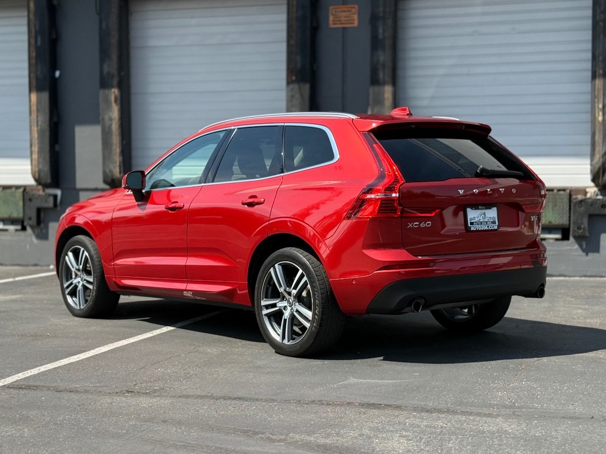 Used 2019 Volvo XC60 T5 Momentum w/ Premium Package AWD/4WD image 7