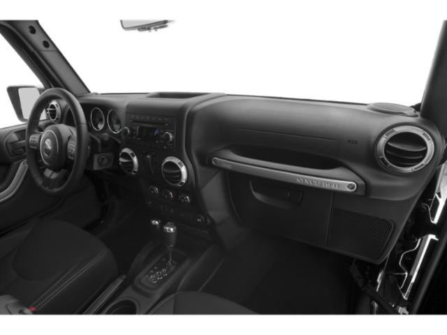 Used 2017 Jeep Wrangler Sahara AWD/4WD image 16