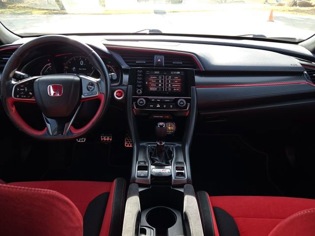 Used 2019 Honda Civic Type R image 12