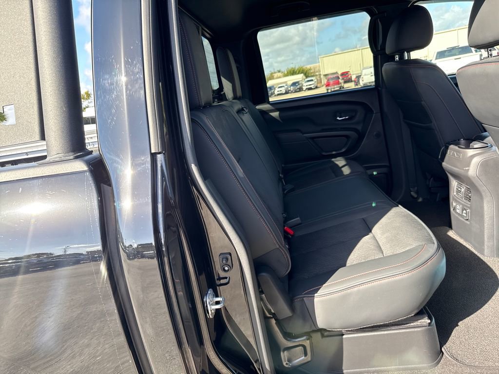 Used 2024 Nissan Titan PRO-4X image 26