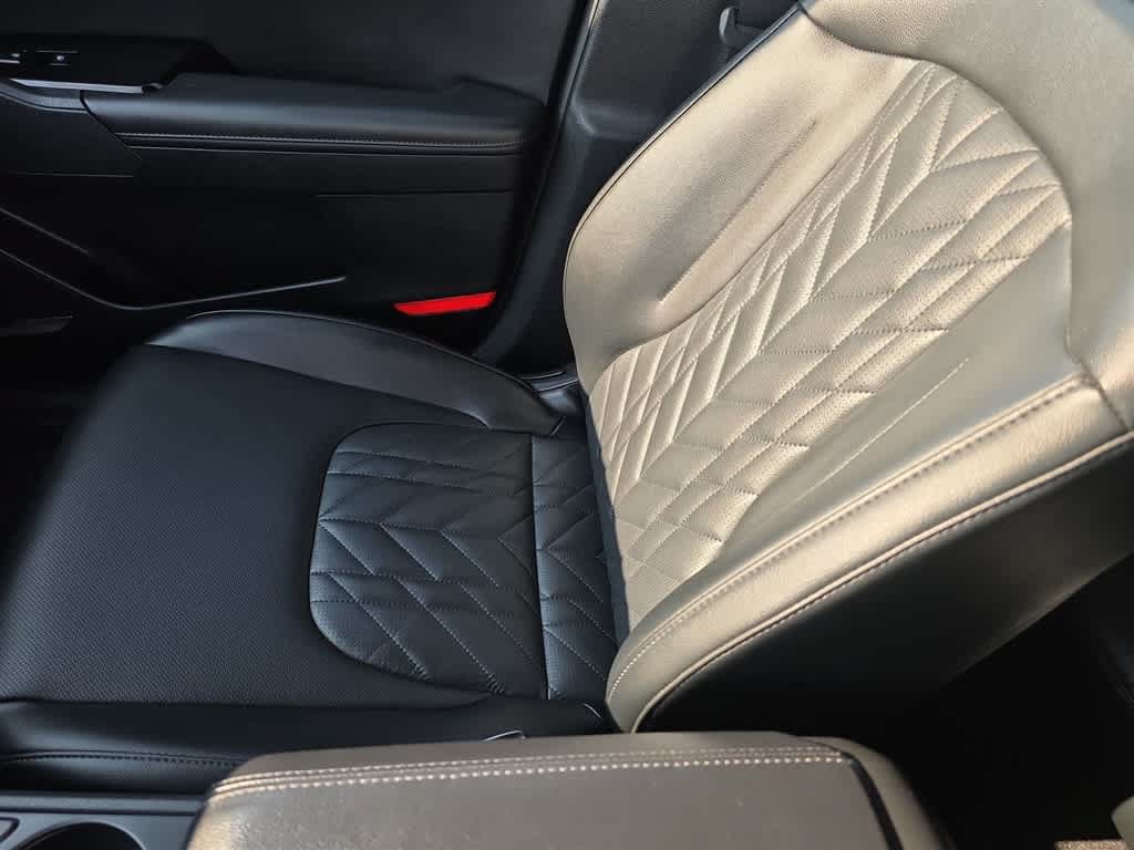 Used 2023 Kia Sportage X-Line AWD/4WD image 25