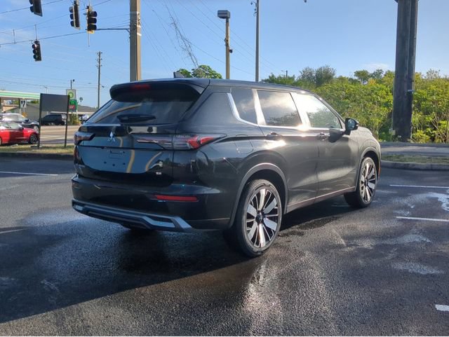 New 2026 Mitsubishi Outlander SE FWD image 6