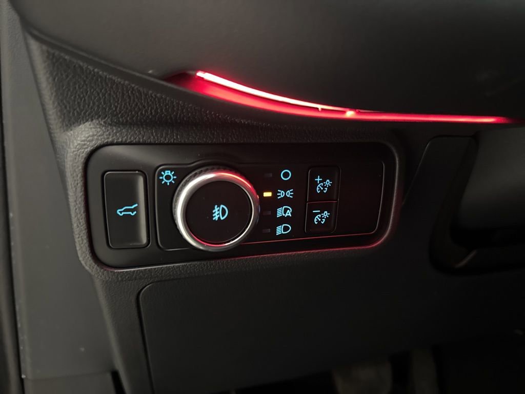 Used 2025 Ford Explorer ST image 33