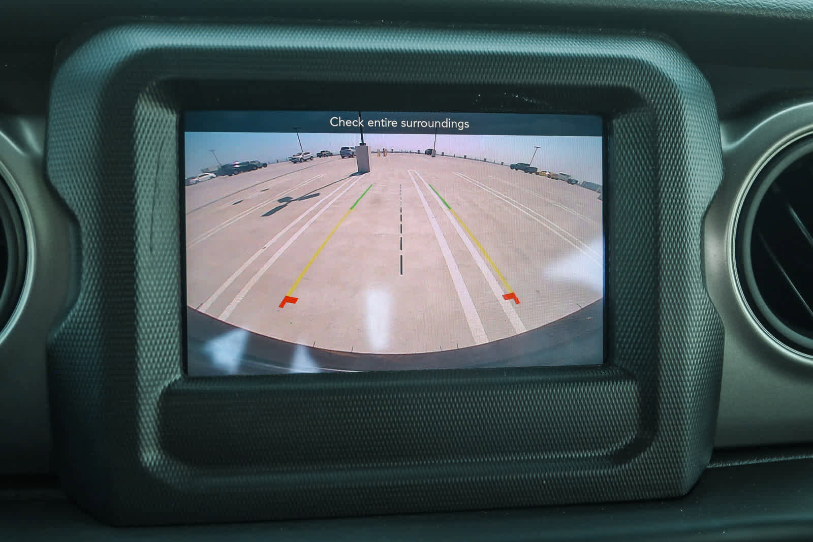 Used 2022 Jeep Wrangler Unlimited Sport image 29