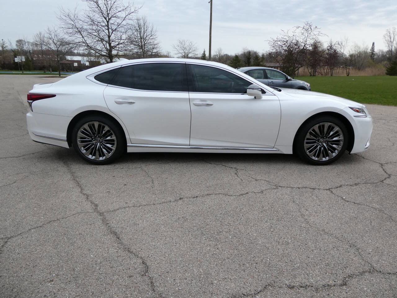 Used 2018 Lexus LS 500 AWD w/ Interior Upgrade Package image 4